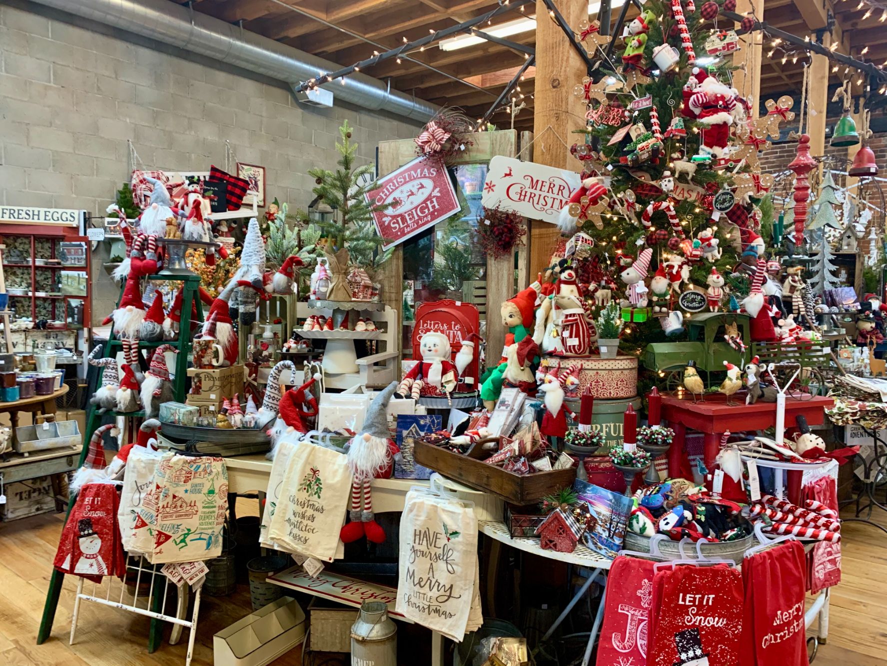 2020 holiday decor trends