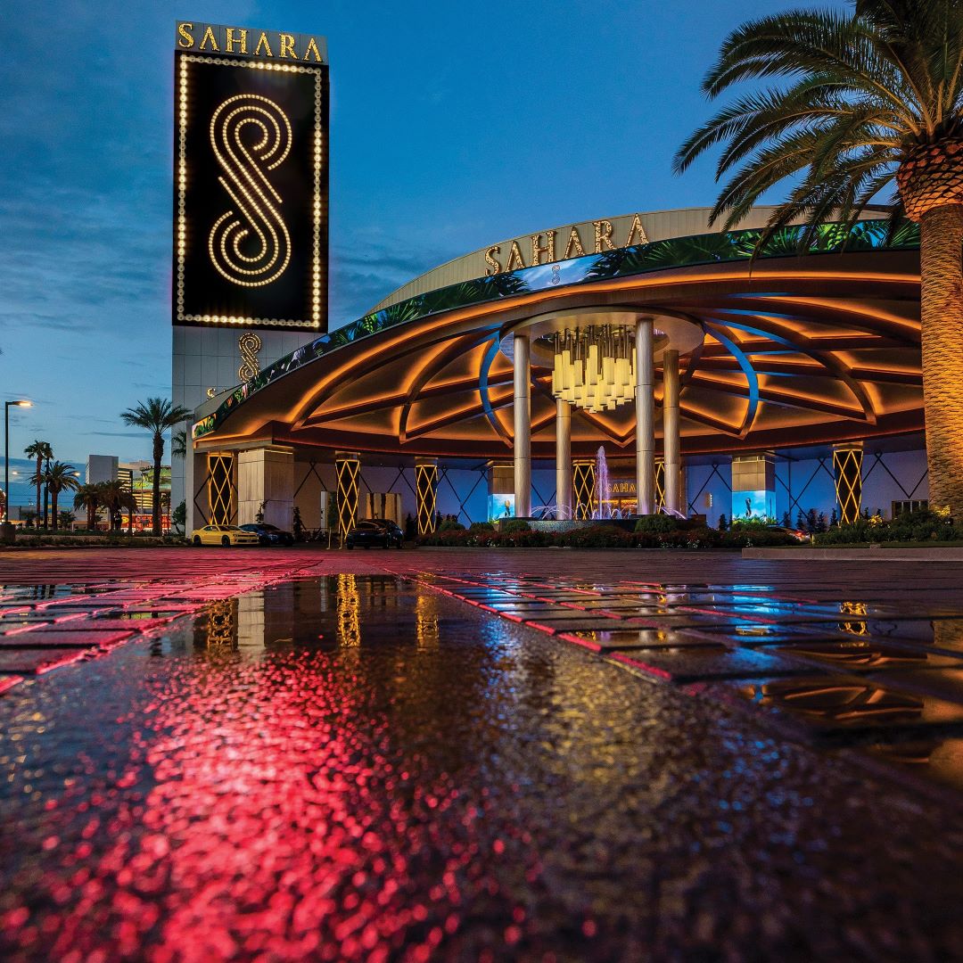 20220912_lvw_SAHARA_EXTERIORS_selects_WV_03_Edited_CMYK_NewMarquee_Sinfinity